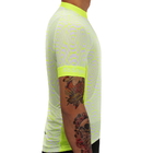 El ciclo de encargo que monta se adapta a la camiseta sudada anti de ciclo de los deportes de los accesorios de la bici fluorescente del poliéster proveedor