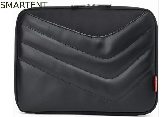 Comprar La manga negra del ordenador portátil empaqueta la manga protectora de nylon del ordenador portátil para la tableta de 15,6 pulgadas Fabricación en línea