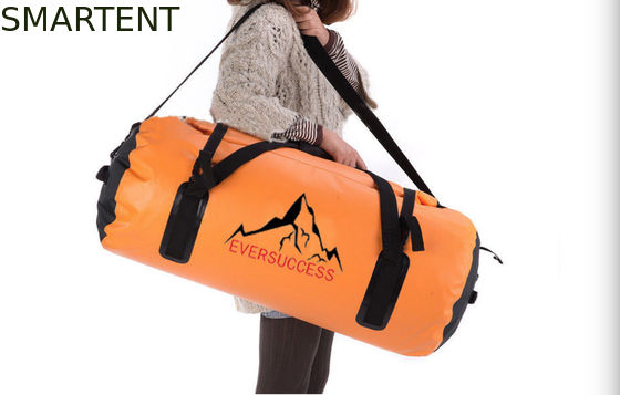 Comprar Bolsas de viaje impermeables de color naranja de 60L 600D bolsas deportivas con bolso de bolsillo Fabricación en línea