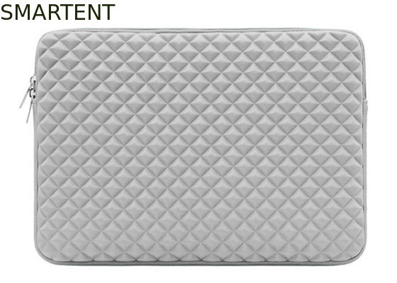 Comprar Bolsas de manga de computadora portátil de 7 mm de espuma Diseño de película de compresión gris con cierre de cremallera Fabricación en línea